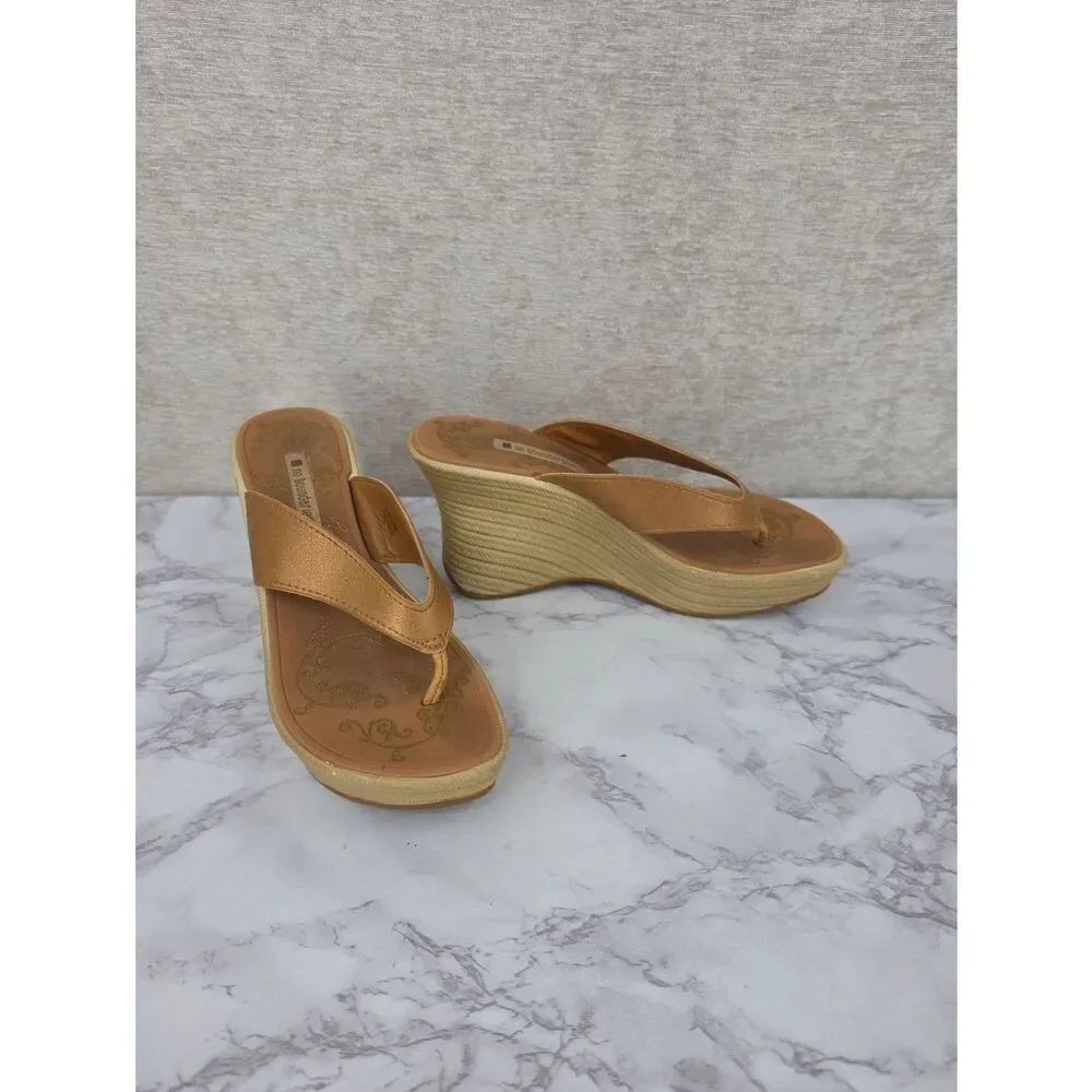 Y2K Vintage Wedge Platform Thong Sandals in Tan Leather Sttraps